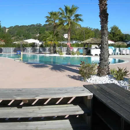 Camping Le Montourey A 83600 Campsite
